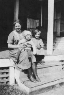 Ethel, David & Elaine - 1926
